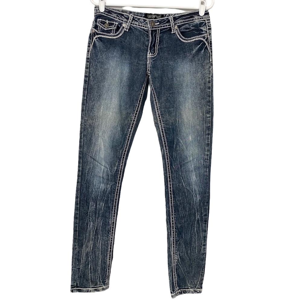 Woman’s Jean skinny legs Size 5  Soft Stretchy